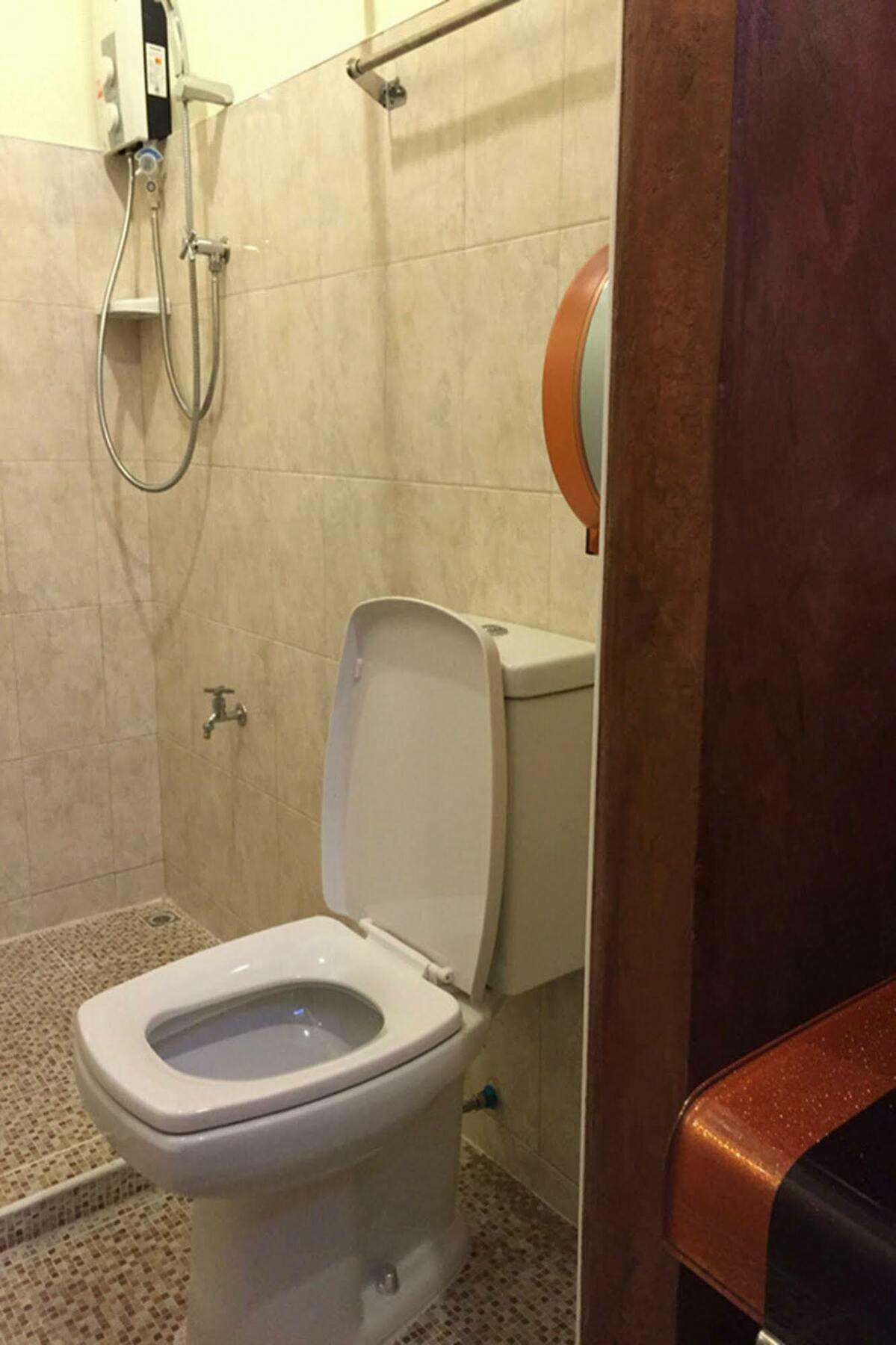 Bed & Breakfast Siriwan 2*